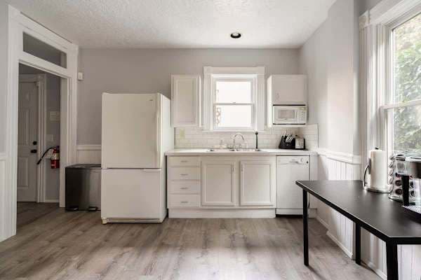 2BR/2BA • Historic Portland Home • Prime Location in Northeast Portland - photo 3