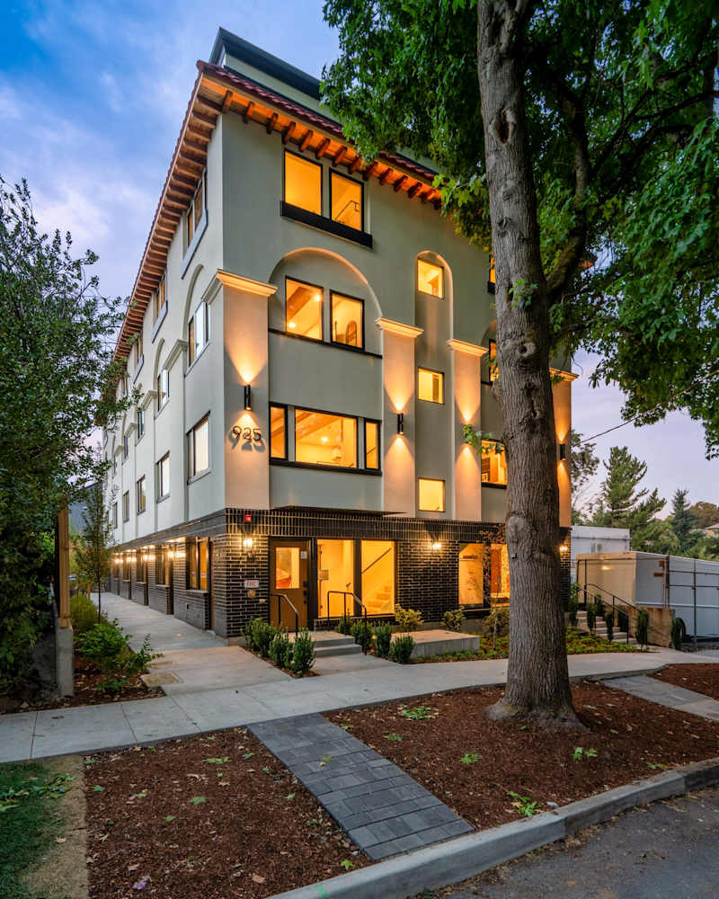 The Jardín | Spanish Studio | Foodie Row