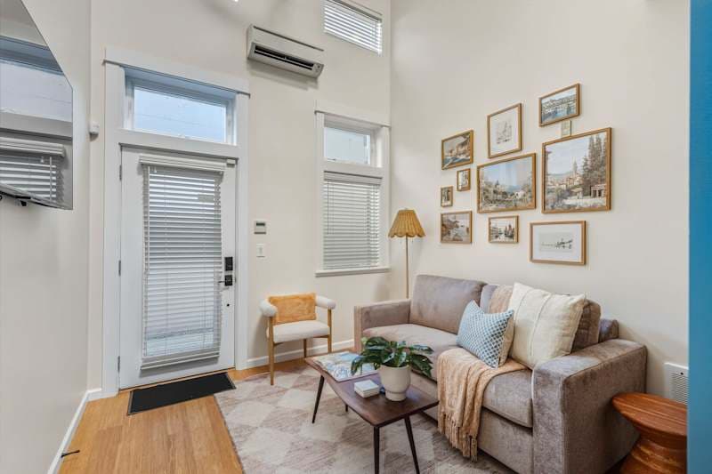 Designer Loft in the Heart of Slabtown